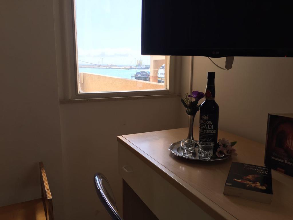 Almaran B&B Trapani Port & City Extérieur photo