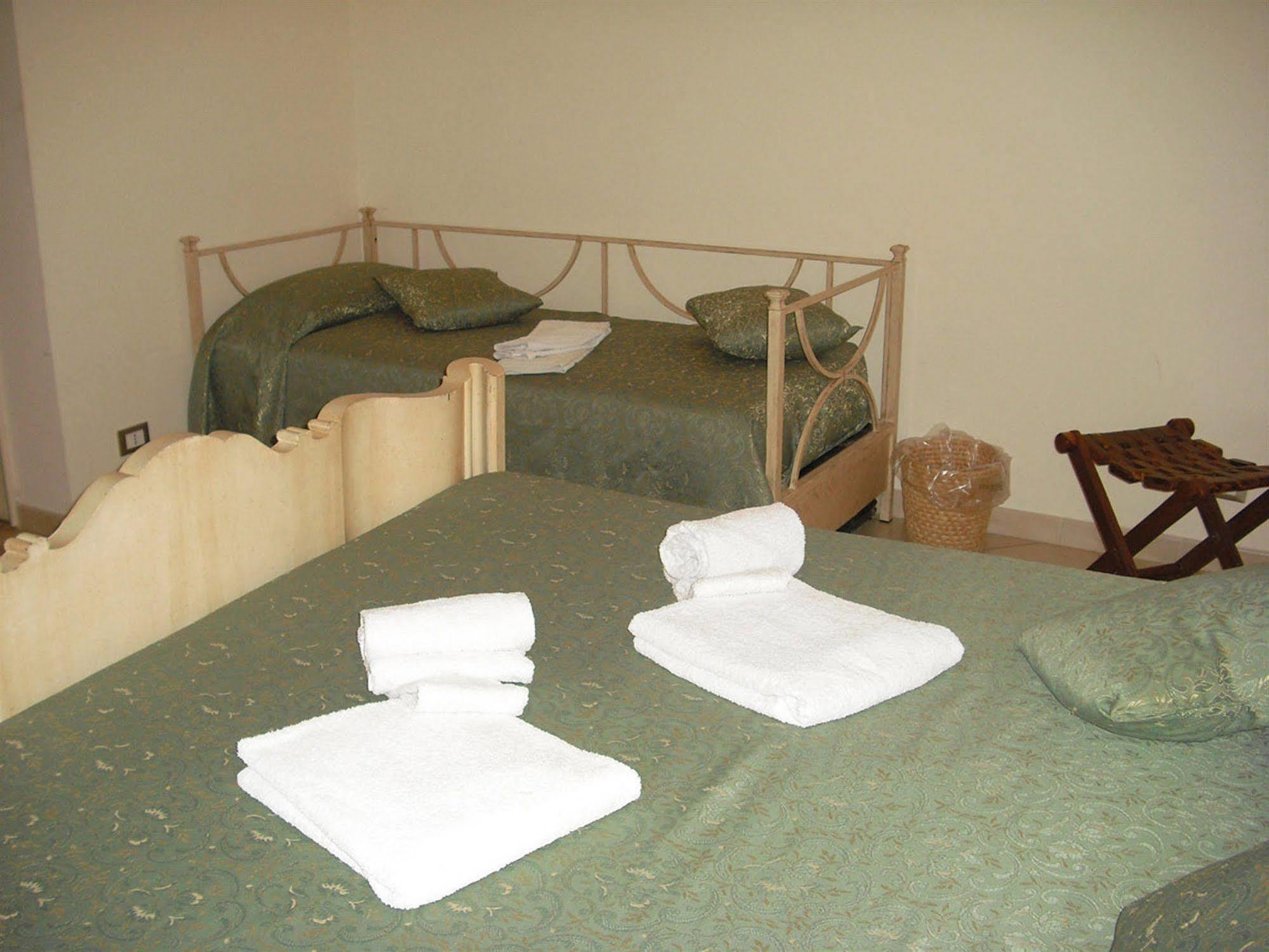 Almaran B&B Trapani Port & City Extérieur photo